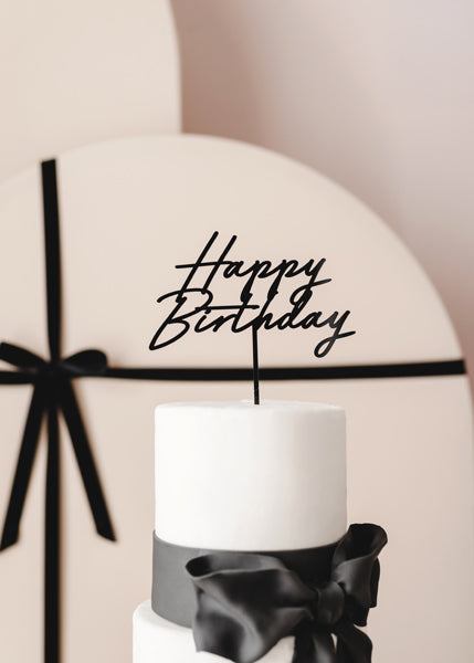Décoration de gâteau d'anniversaire noire