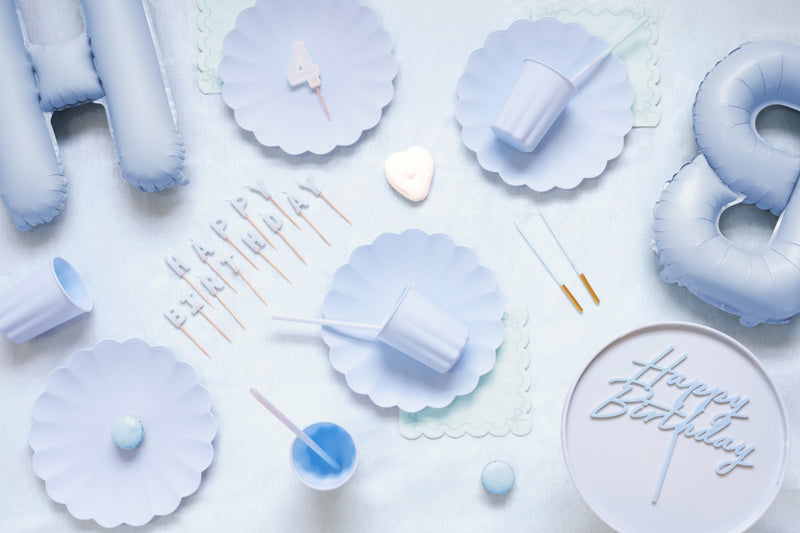 Pailles réutilisables en plastique bleu clair pastel