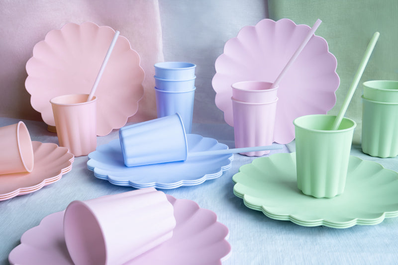 Pailles réutilisables en plastique bleu clair pastel
