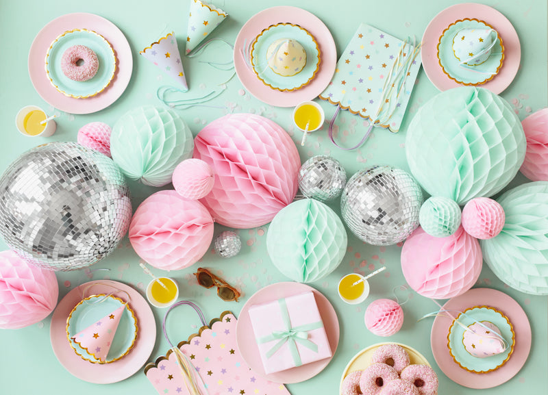 Assiettes en carton rose clair