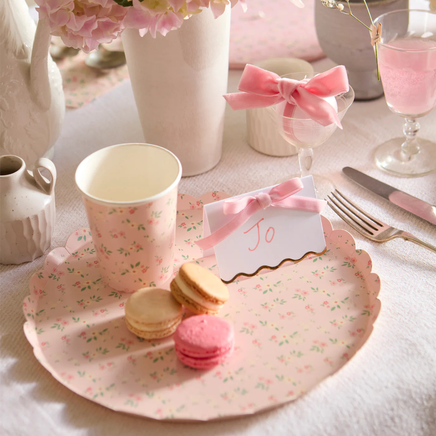Vintage Ditsy Cups by Meri Meri
