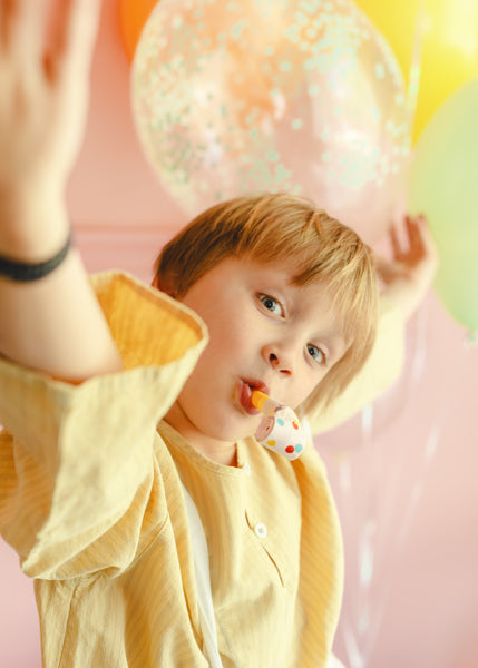 Paper whistles Confetti - Assorted Colours