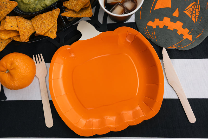Paper plates Pumpkin - orange