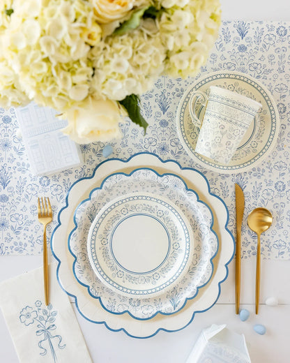 PEMBROKE CREAM WITH BLUE EDGE 12" PAPER PLATE